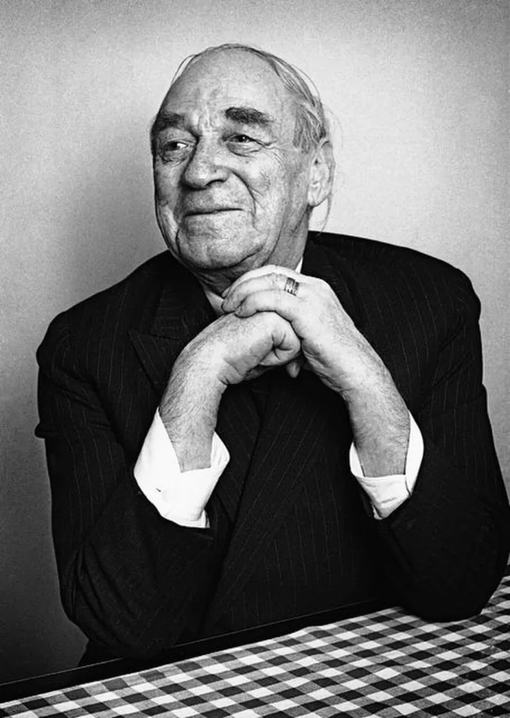 Alvar Aalto im Jahr 1969, Porträt in Schwarzweiß