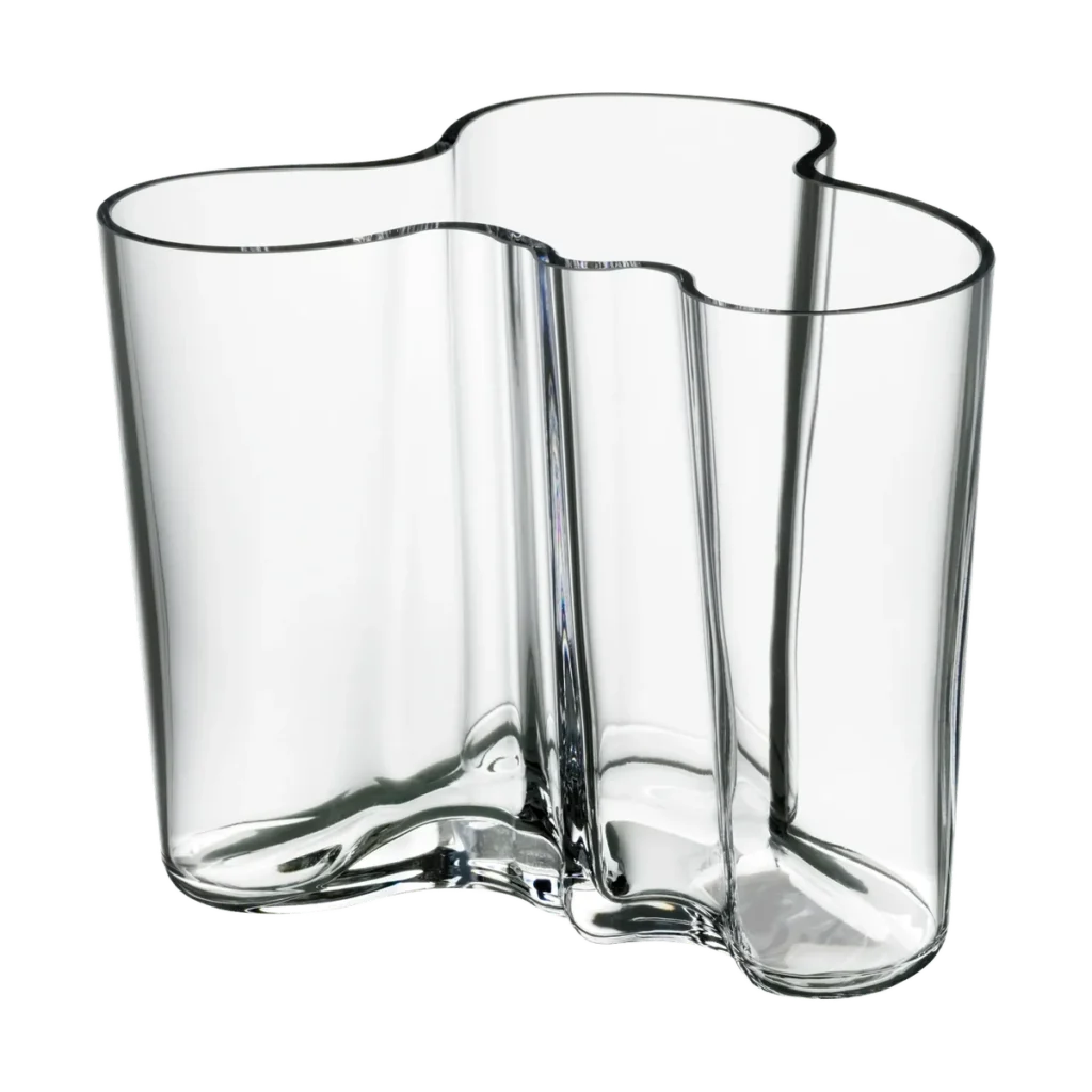 Iittala Alvar Aalto Vase 120 mm in mundgeblasenem Klarglas, Entwurf von 1936