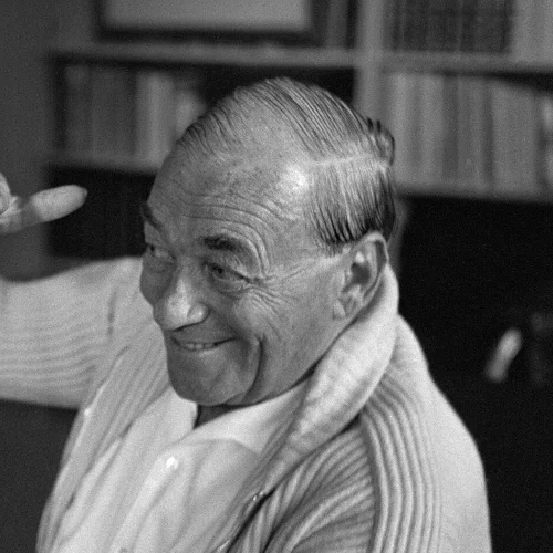 Alvar Aalto Porträt, finnischer Architekt und Designer