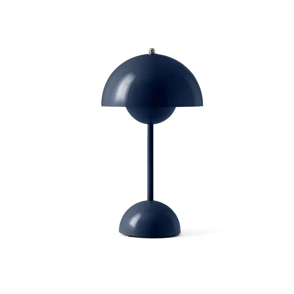 &Tradition Flowerpot VP9 Akku-Tischleuchte in Steel Blue