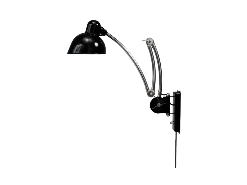 Kaiser Idell 6559-W Wandleuchte in Schwarz mit ausziehbarem Arm aus Chrom