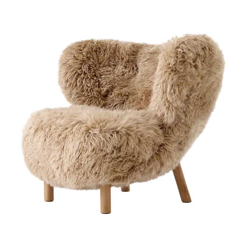 &Tradition Little Petra VB1 Sessel mit Schaffell Honey auf geölter Eiche, Design von Viggo Boesen