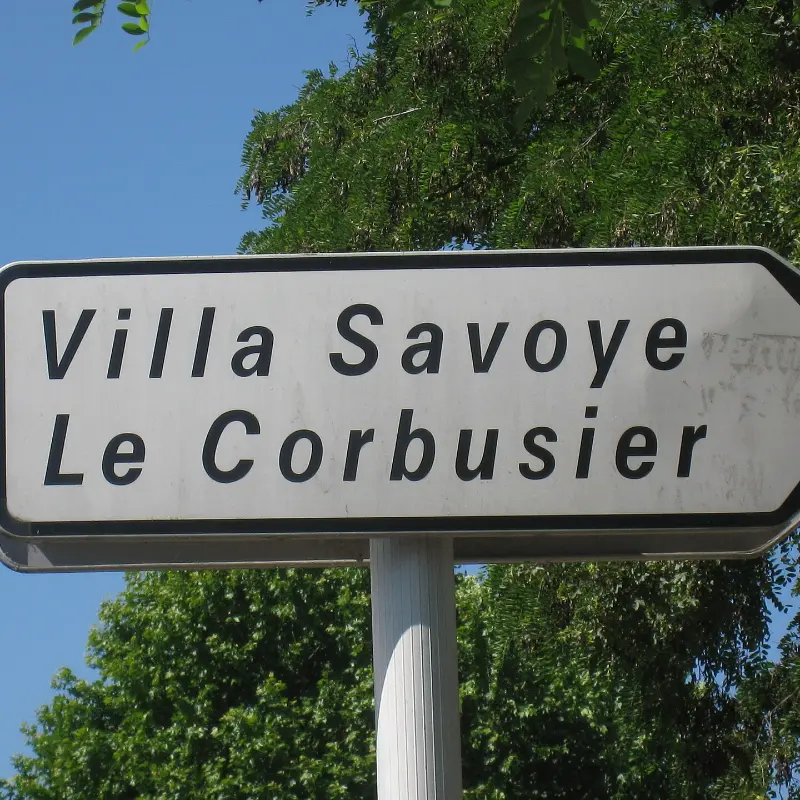 Villa Savoye von Le Corbusier in Poissy